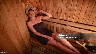 告别酸痛！南昌老中医教你几招，在家轻松搞定自我按摩，比男朋友还管用！ poster